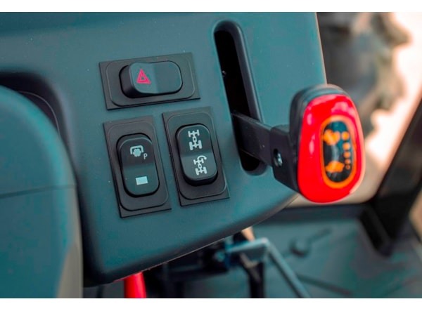 Tractor Kioti DK 5020C-EU, cabina cu AC,transmisie manuala de vanzare
